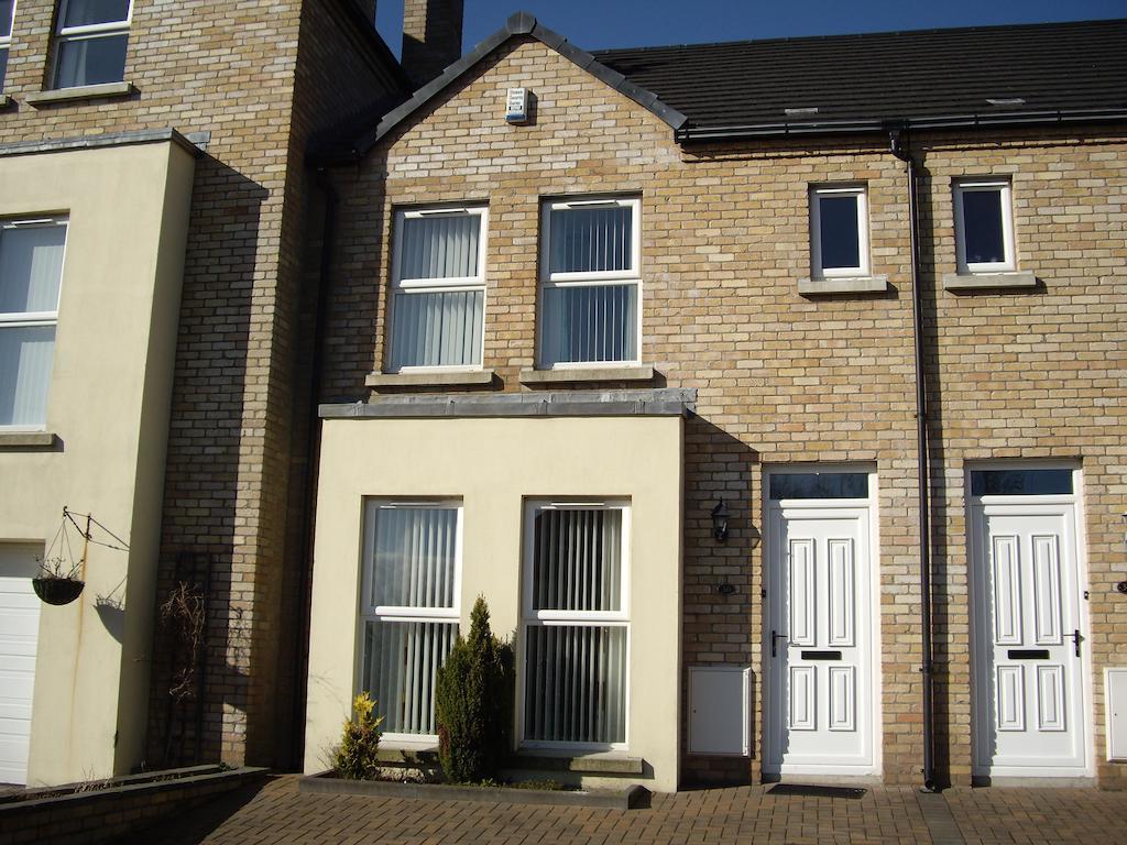 Causeway Holiday Homes Coleraine Bagian luar foto